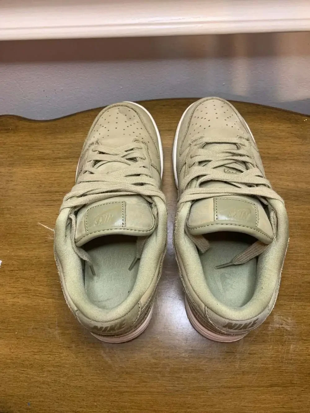 Nike Dunk Low PRM Neutral Olive Women Size 7